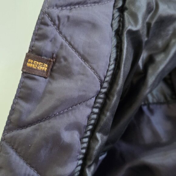 Vtg Rocawear Quilted Jacket Mens M Black Full Zip LS No Hood Pockets Logo Rapper - Picture 11 of 16